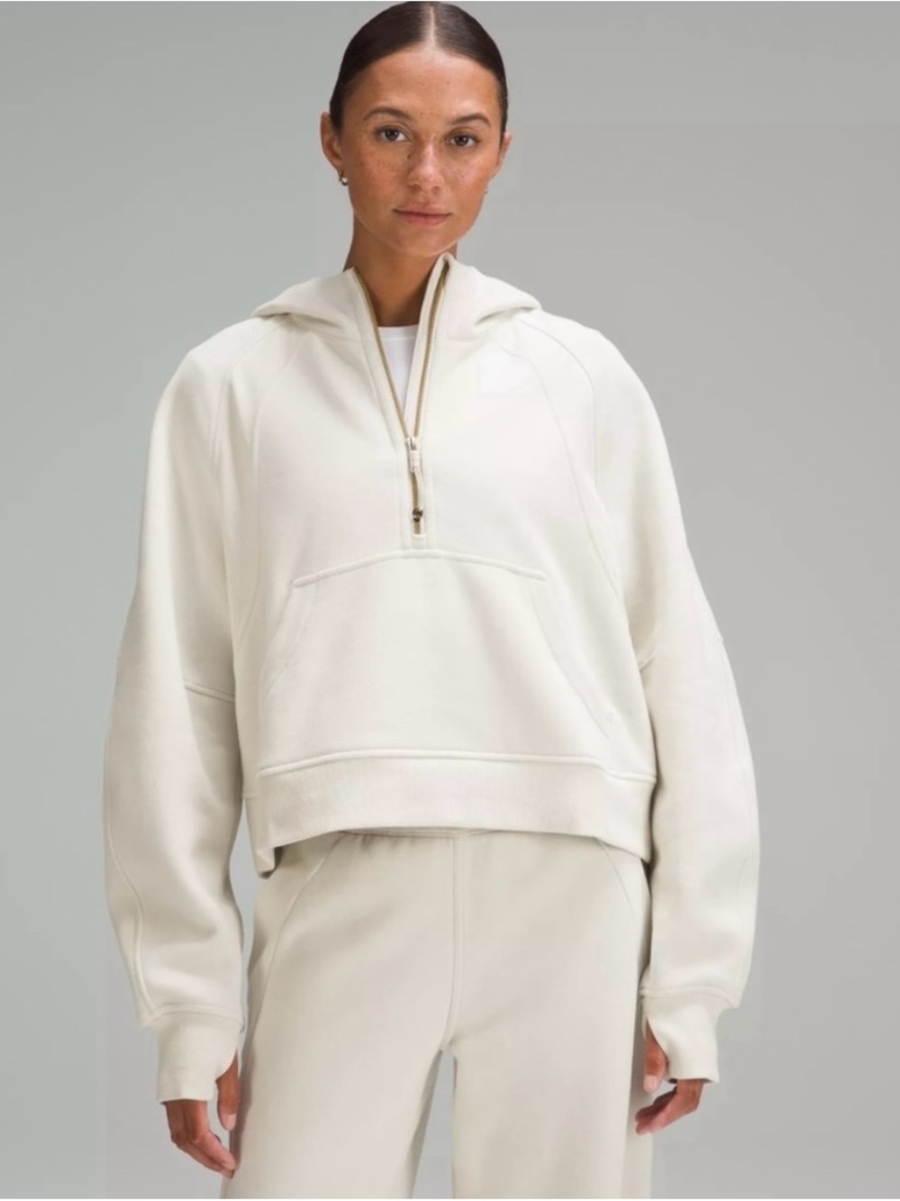 New Lululemon Scuba Half Zip Bone and Gold Zip Size M/L